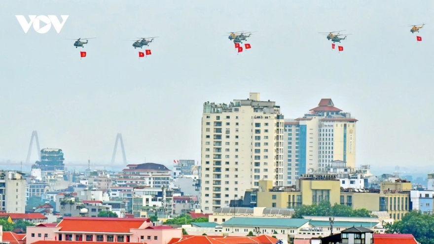 Spectacular display of military helicopters at final National Day parade rehearsal
